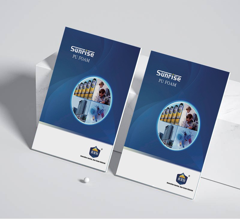 白卡紙和銅版紙常用于名片印刷，那么它們?cè)谟捕群凸鉂啥壬系谋憩F(xiàn)究竟有何不同呢？